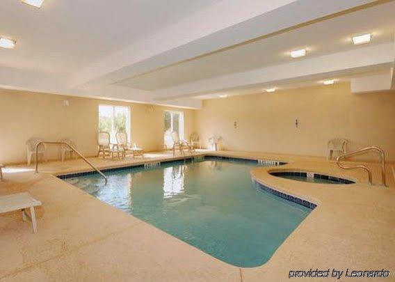 Comfort Suites Брансвік Екстер'єр фото
